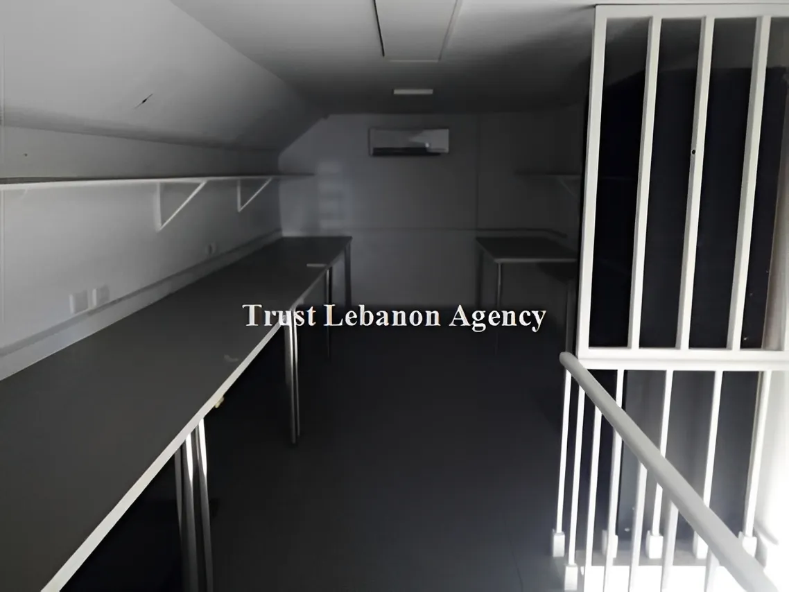 Shop For Rent in Metn, Horsh Tabet