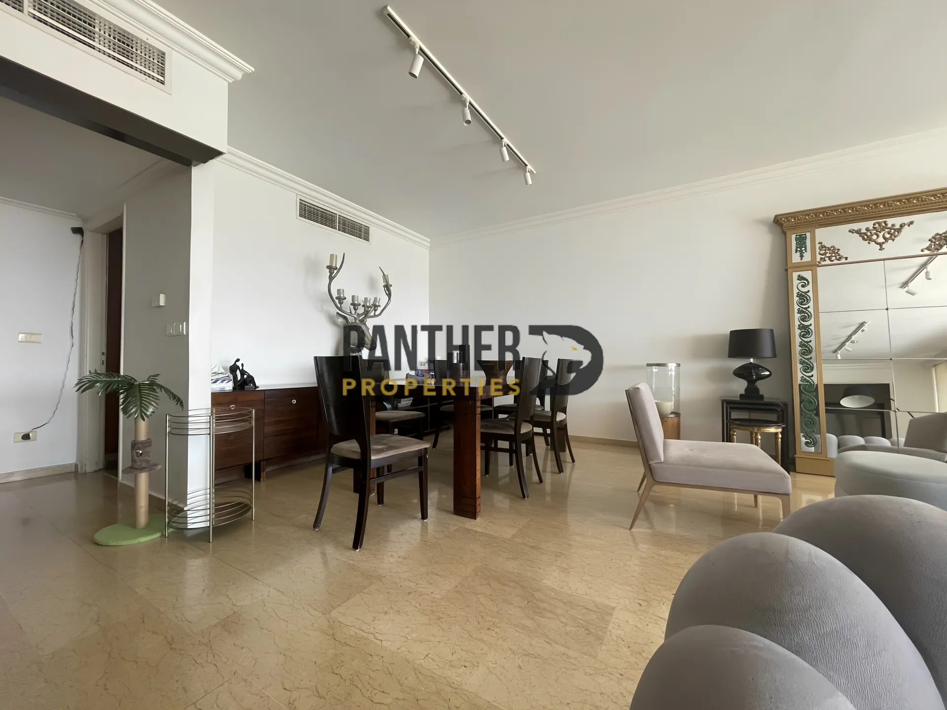 Apartment for sale in Sahel Aalma