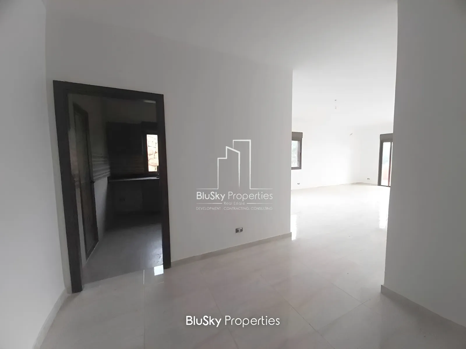 Apartment for Sale in Halat