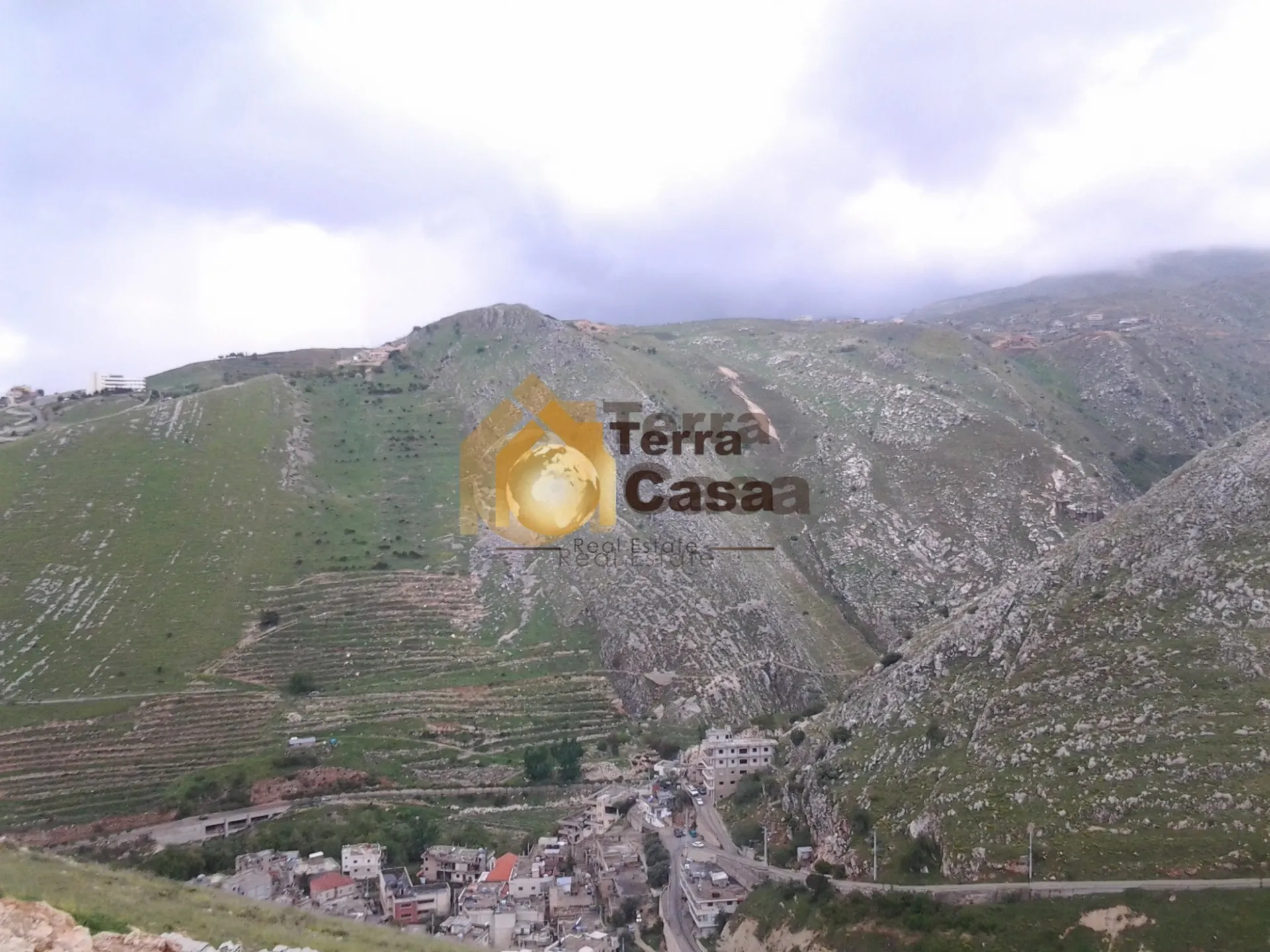 Land for sale in Payment Facilites Zahle Wadi el Arayesh, Lebanon