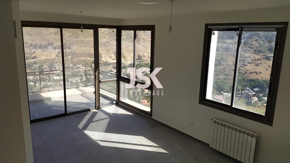 Chalet for Sale in Faqra - 3 bed, 3 bath