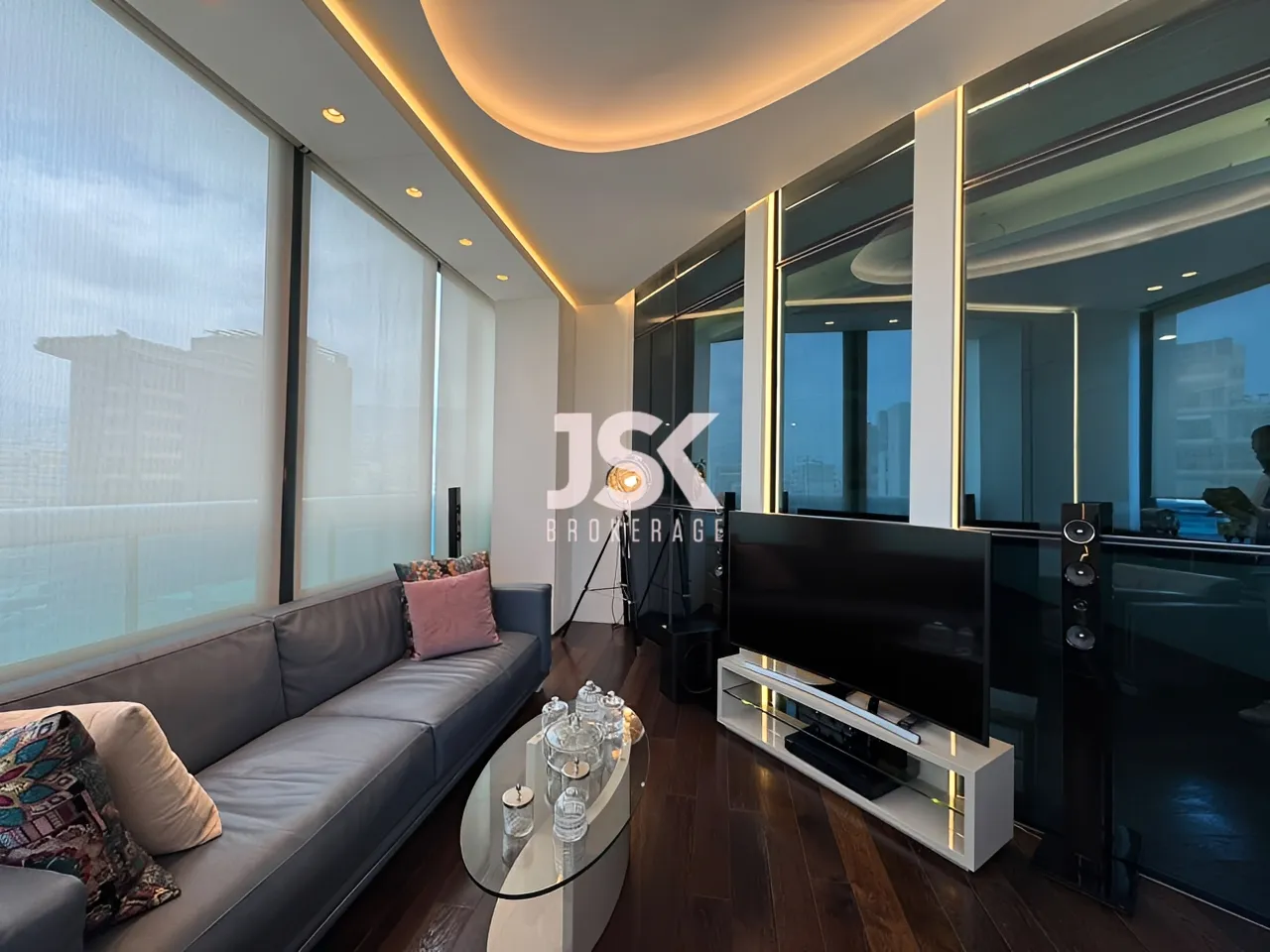 Office for Rent in Sin El Fil