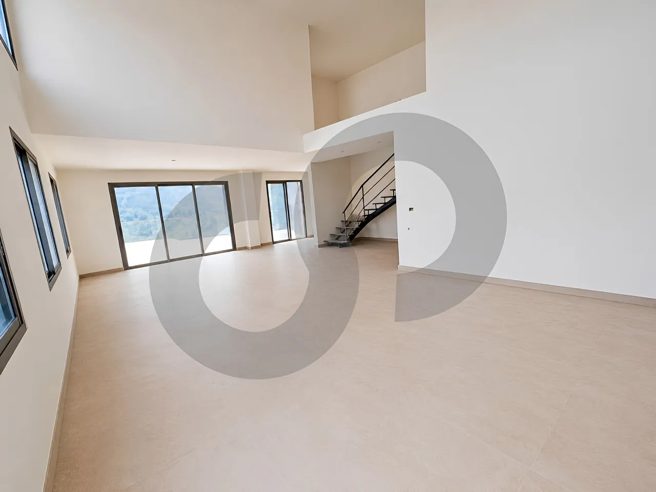 Apartment for Sale in Montiverdi - 3 bed, 4 bath