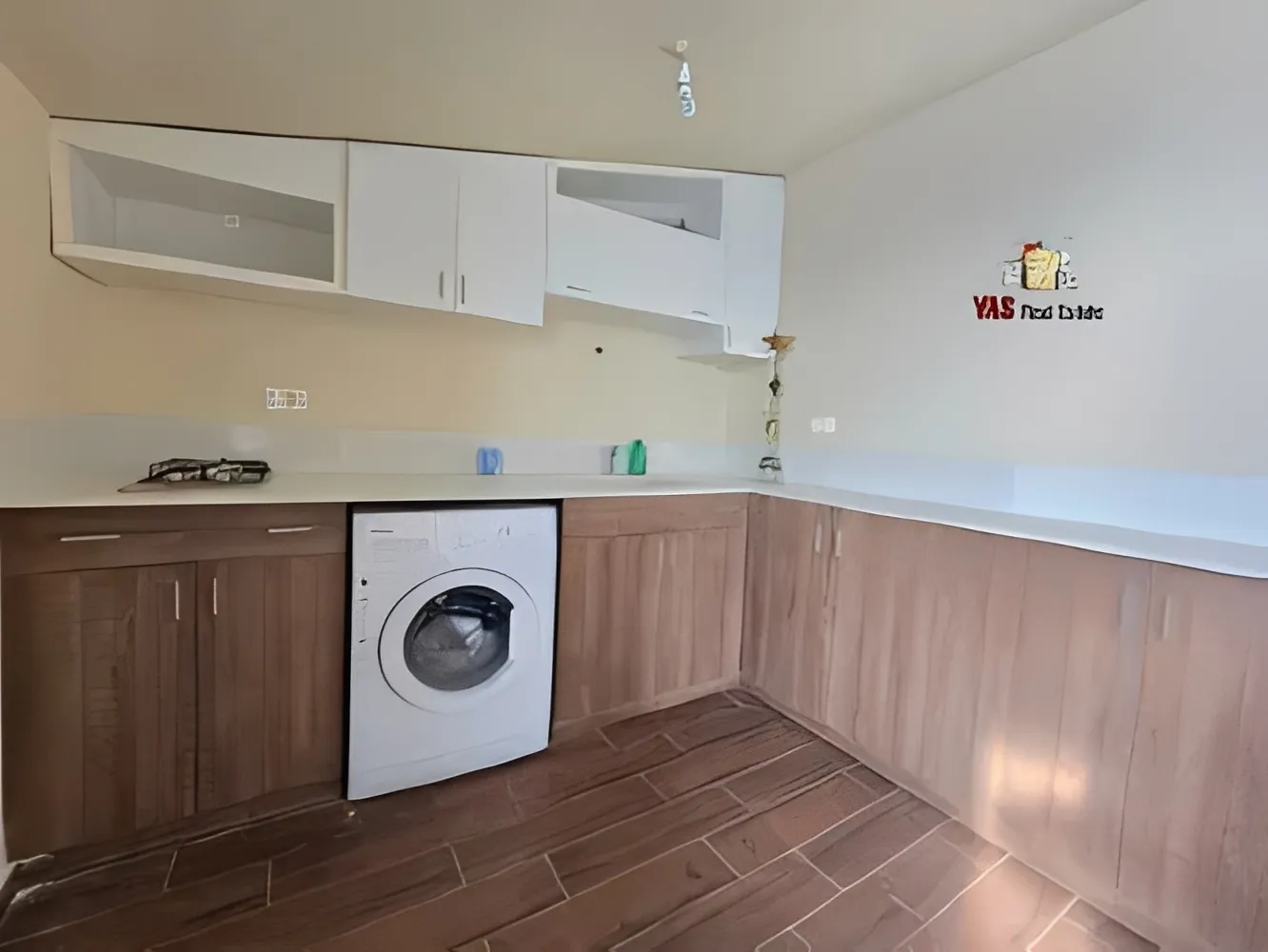 Apartment for Sale in Ashqout - 5 bed, 6 bath