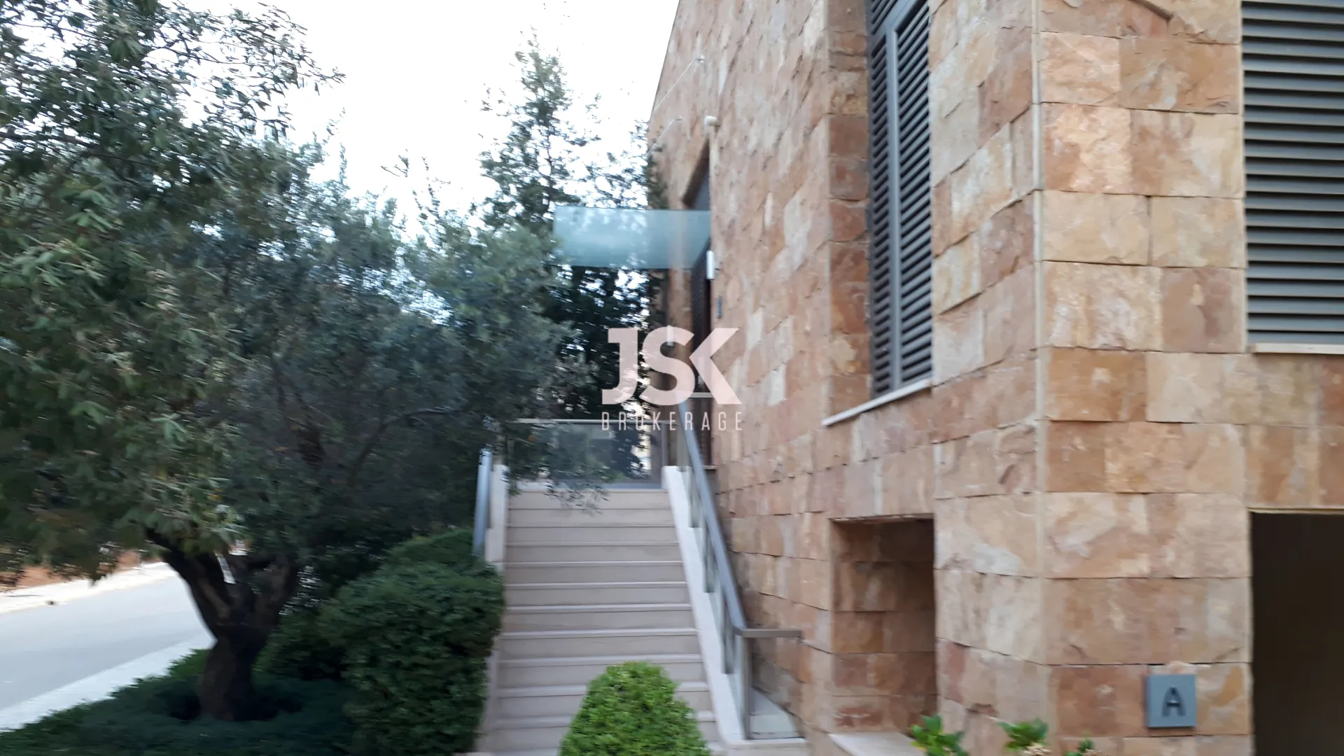 Villa for Sale in Aatchane