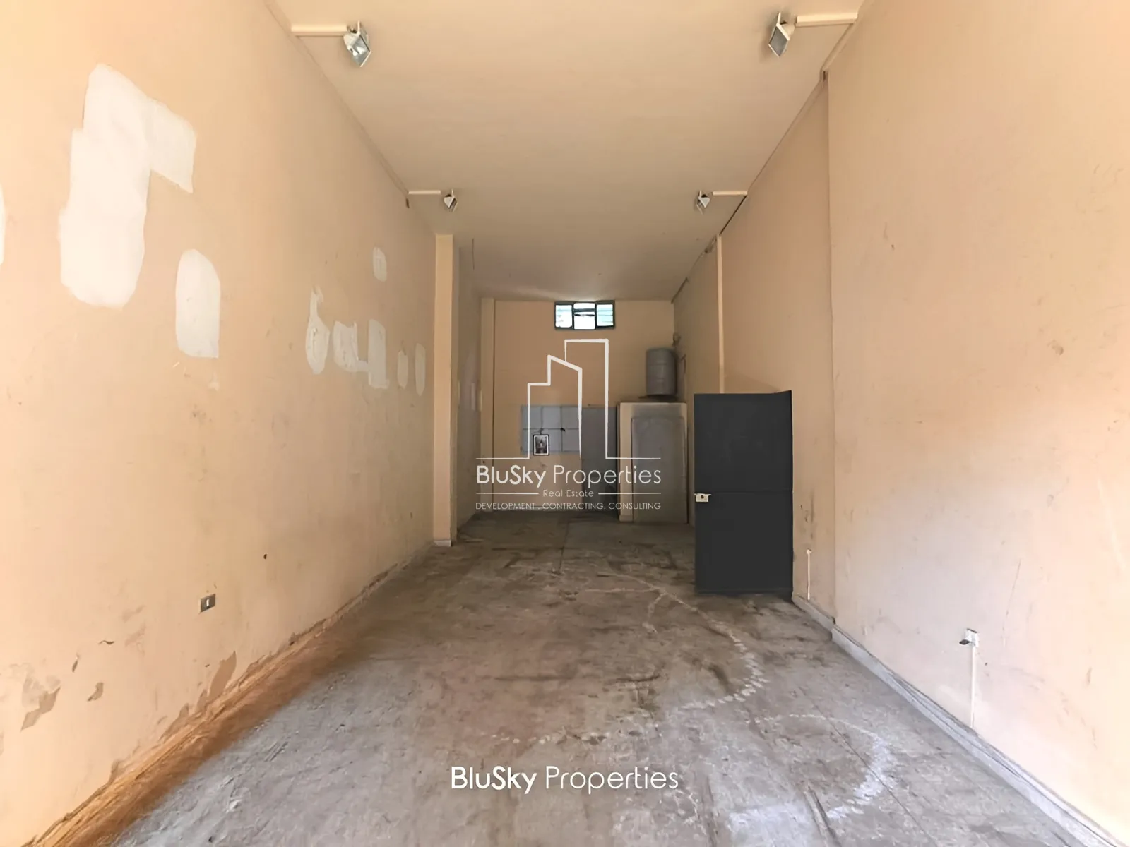 Shop for sale in Antelias