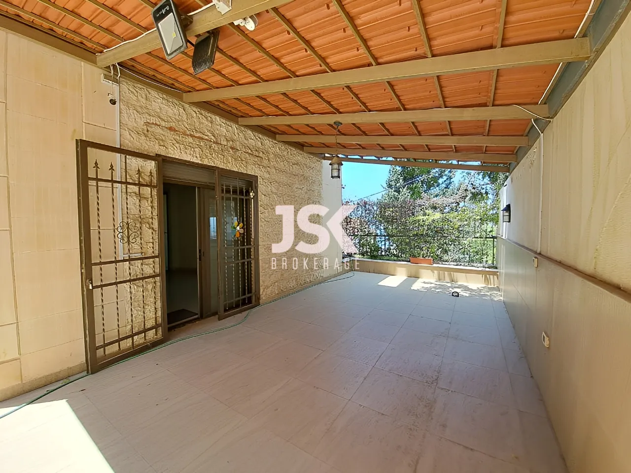 Apartment for Sale in Bsalim
