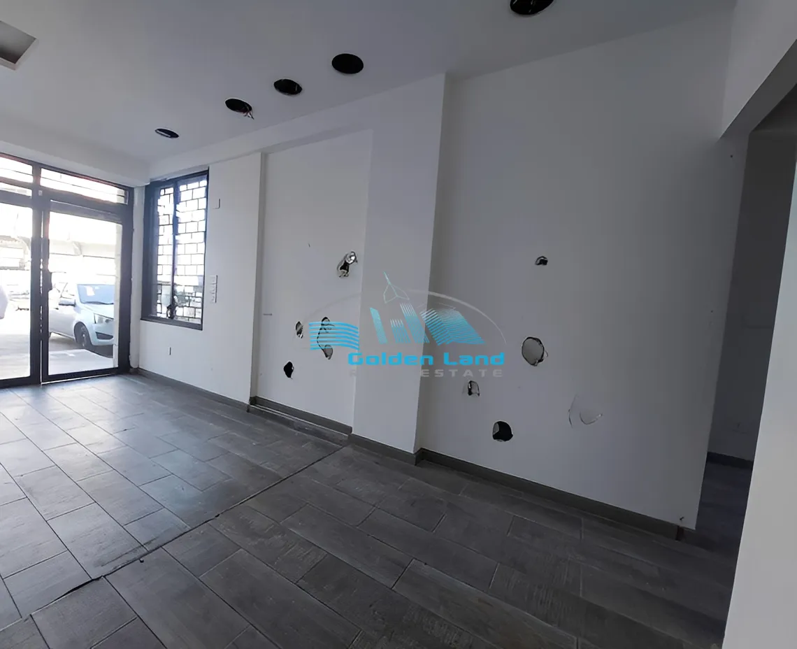 Shop for rent in Mazraat Yachoua