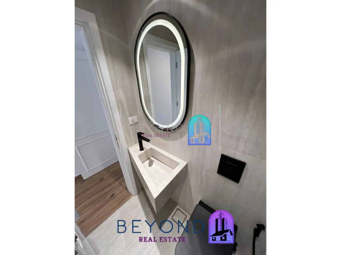 Apartment for sale in Ain Al Tineh, Bayrut, Lebanon