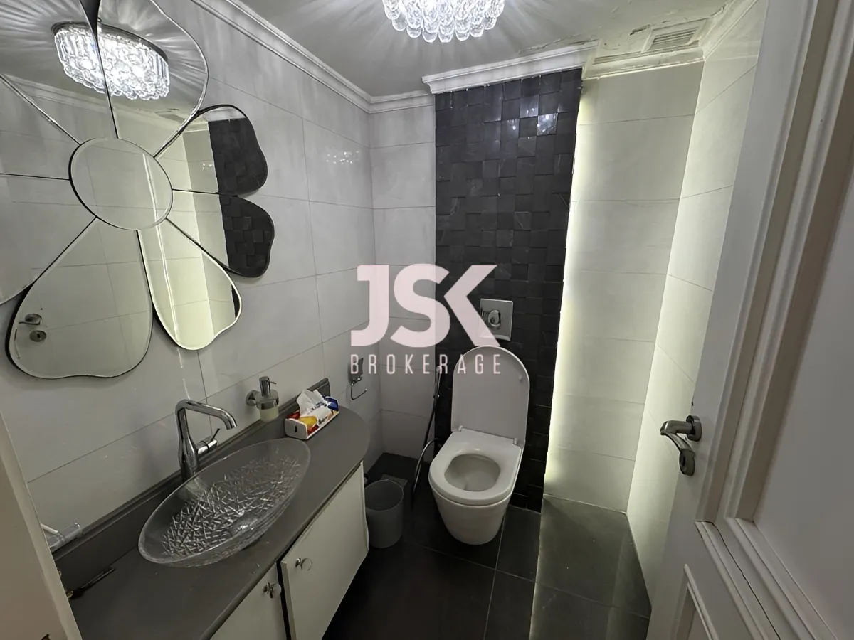 Apartment for Rent in Al Zarif, Beirut, Lebanon
