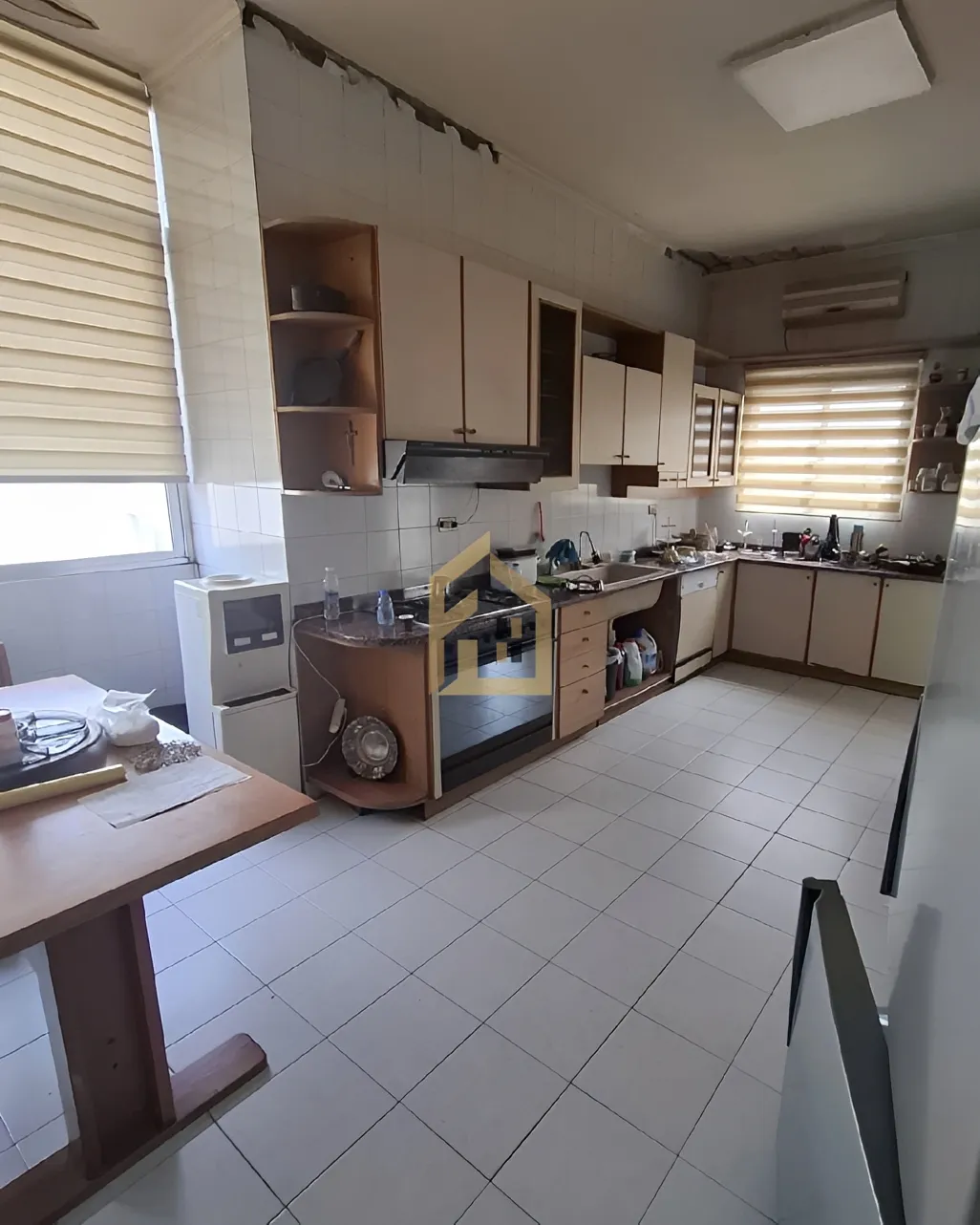 Apartment for rent in Horch Tabet, Lebanon - 3 bed, 4 bath