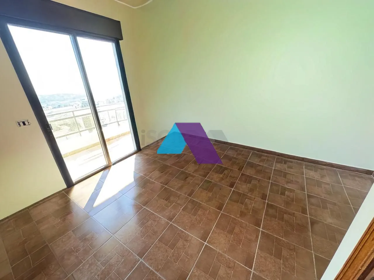 Apartment for Sale in Hosrayel