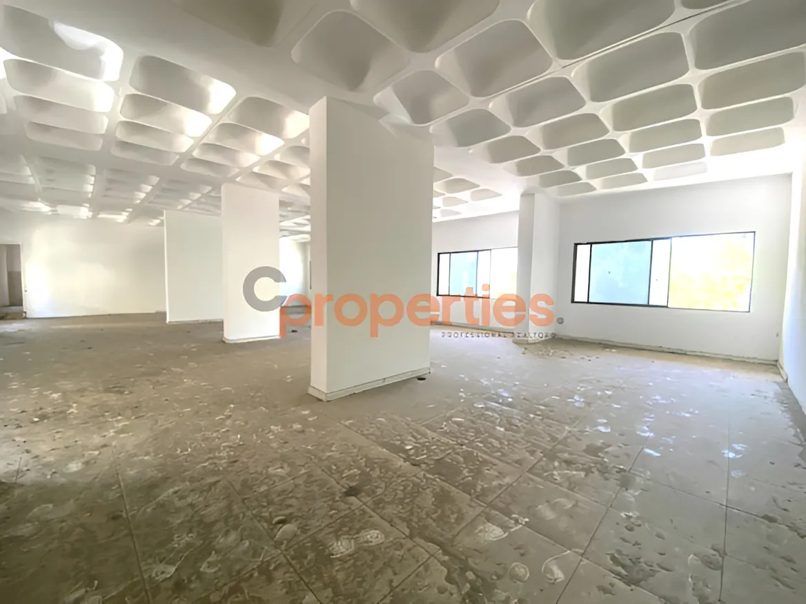 Office for Sale in Zalqa