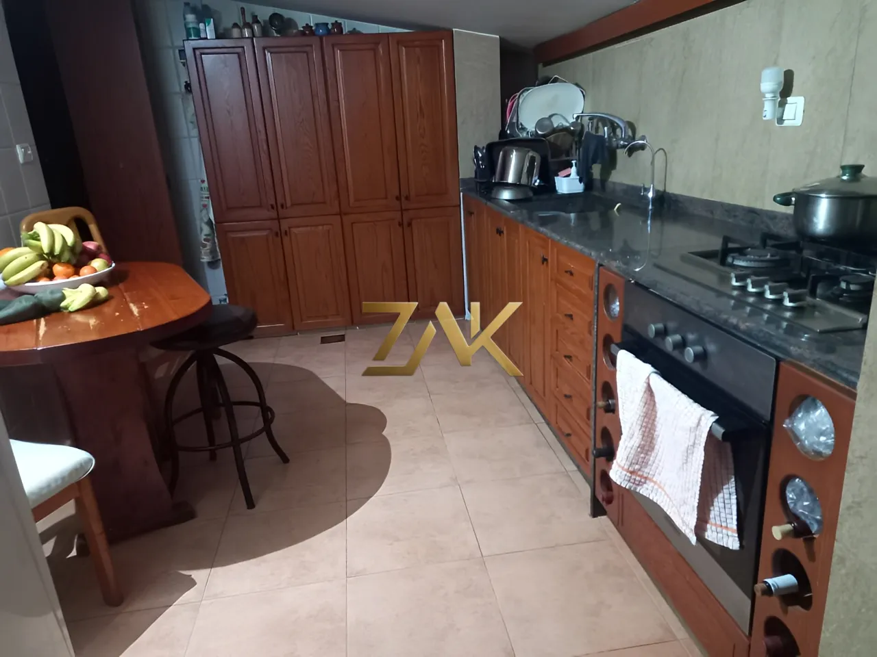 Apartment for Sale Ballouneh