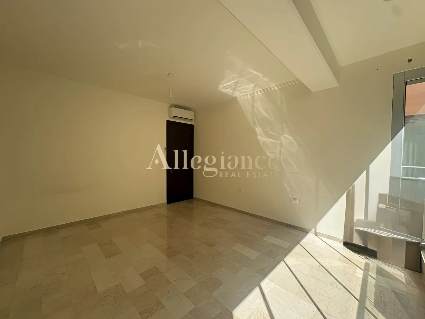Apartment for sale in Ras El Nabaa