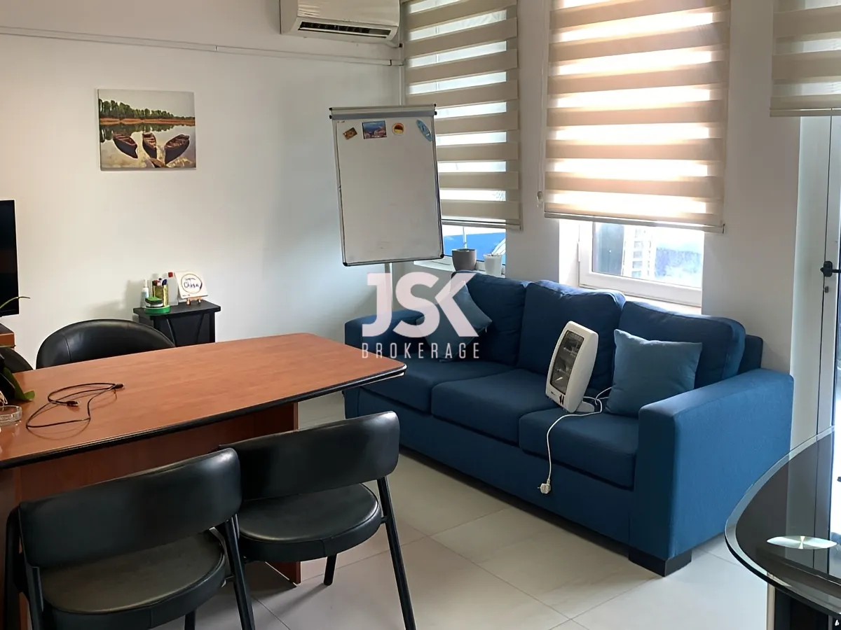 Office for Rent in Achrafieh
