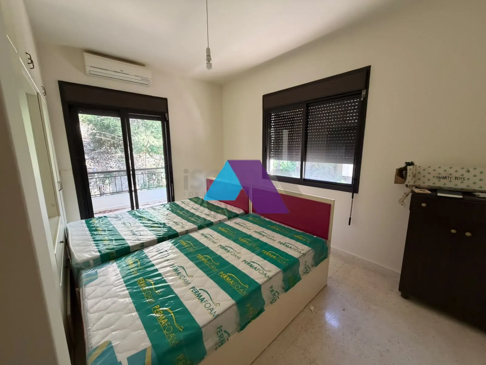 Apartment for Sale in Ain El Rihaneh