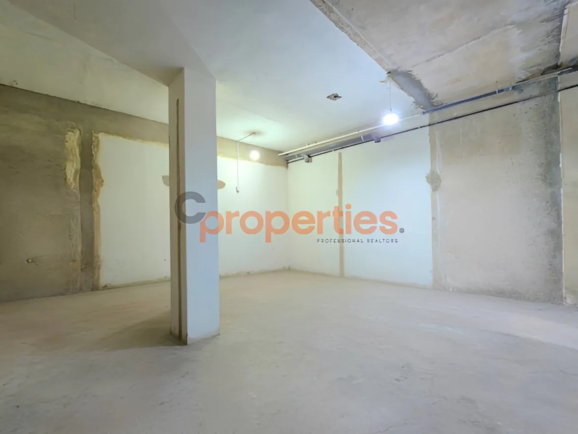 Warehouse for Rent in Antelias