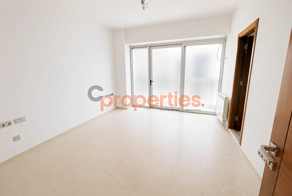 Apartment for Sale in Saifi Village
