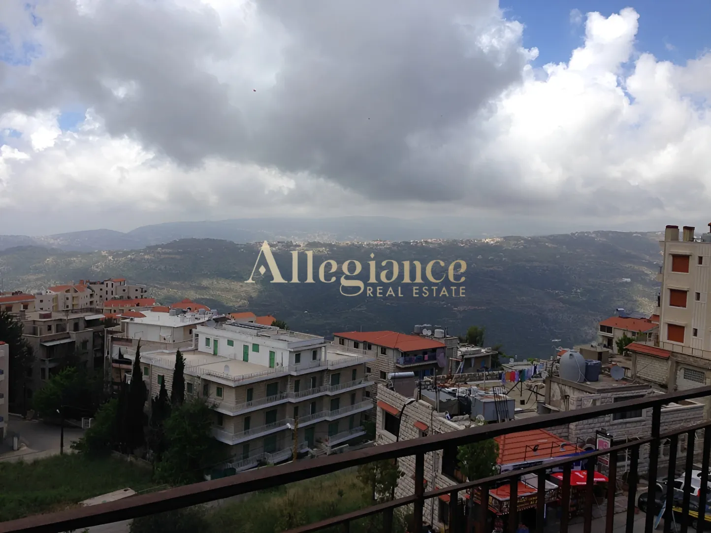 Apartment for rent in Bhamdoun - 3 bed, 3 bath