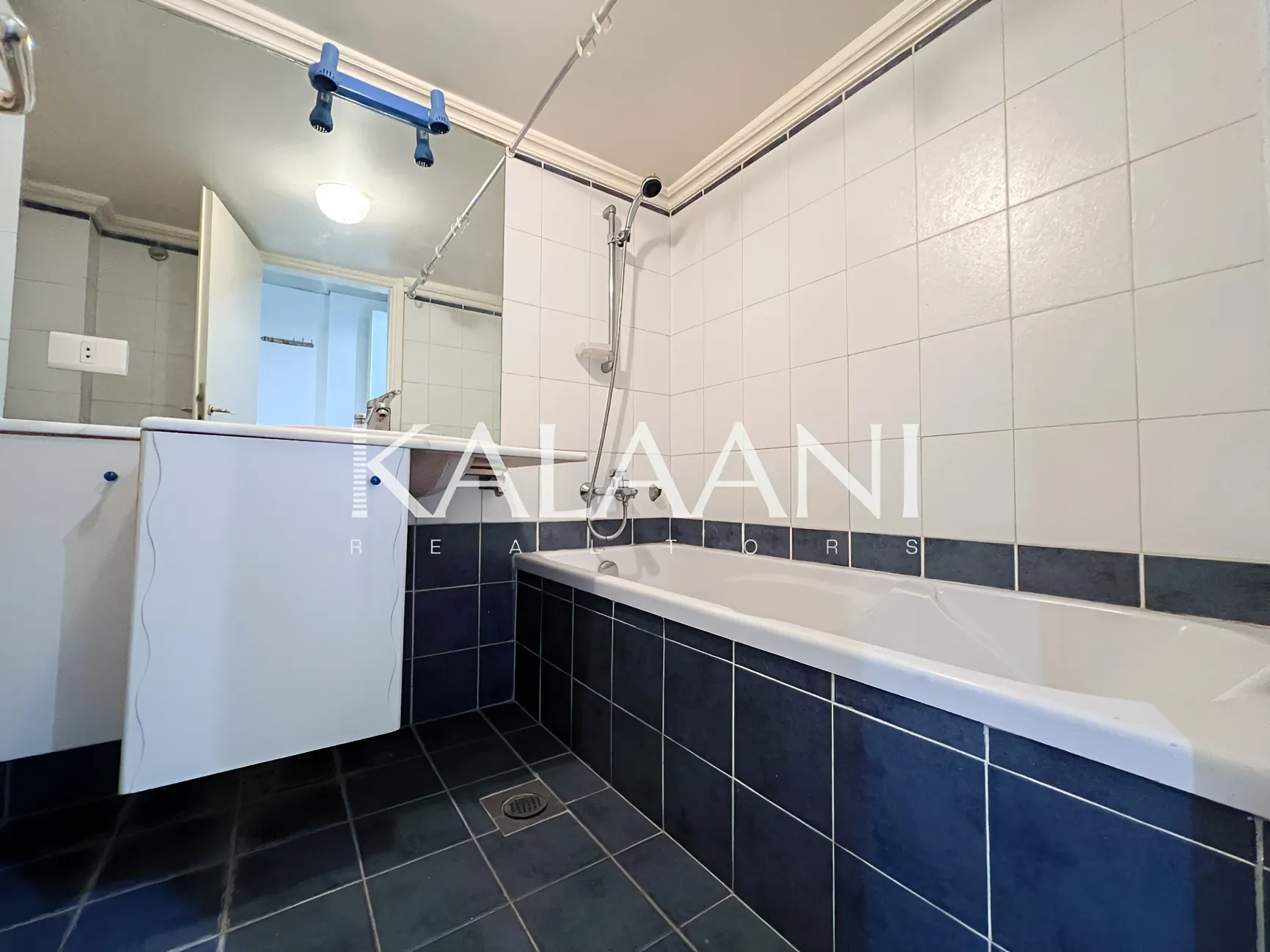 Apartment for rent in Achrafieh, Beirut, Lebanon