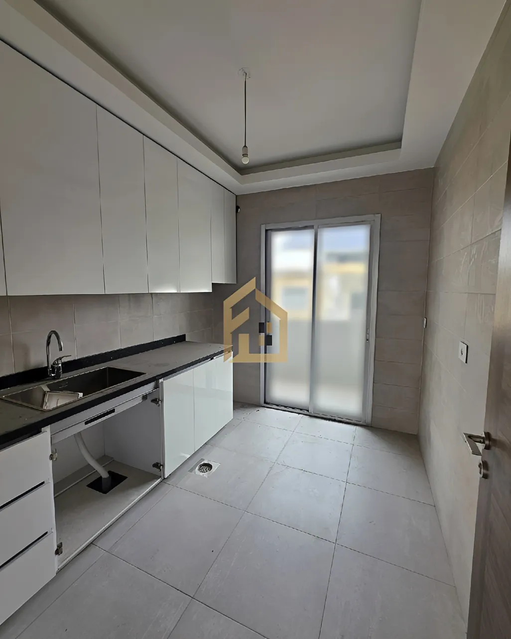 Apartment for sale in Achrafieh, Beirut, Lebanon - 2 bed, 2 bath