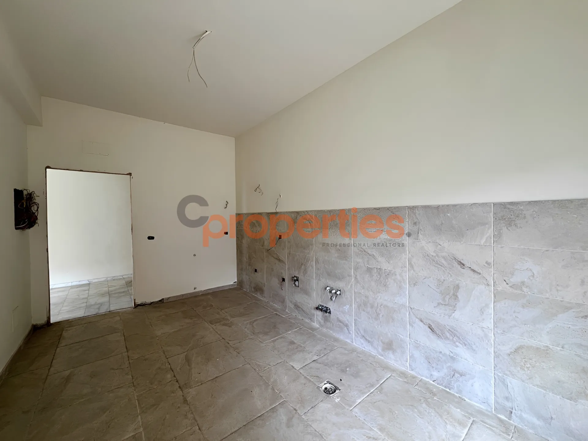 Apartment for Sale in Beit Meri