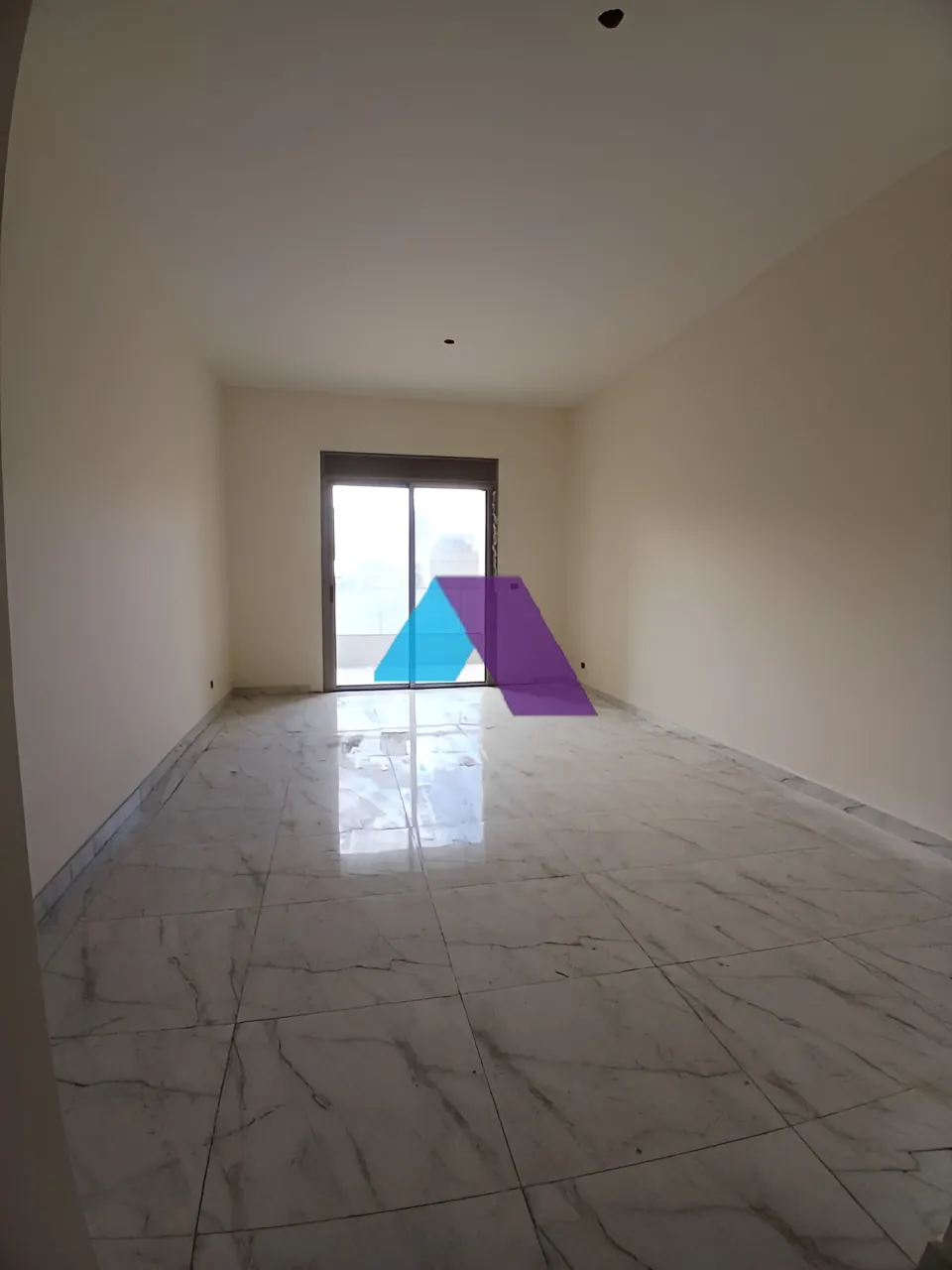 Apartment for Sale in Dekwaneh - 4 bed, 2 bath