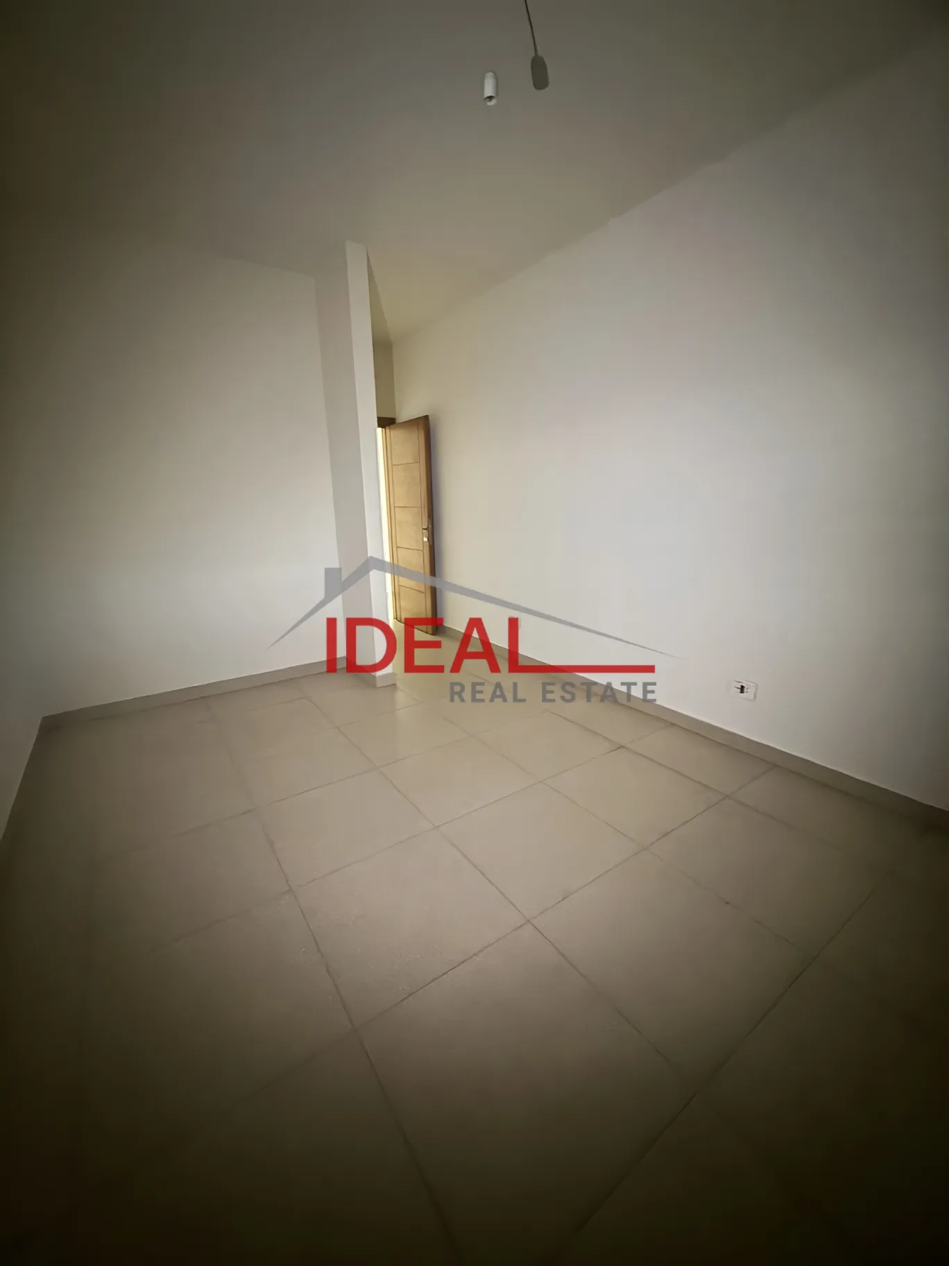Apartment for rent in Dik El Mehdi, Lebanon - 3 bed, 4 bath