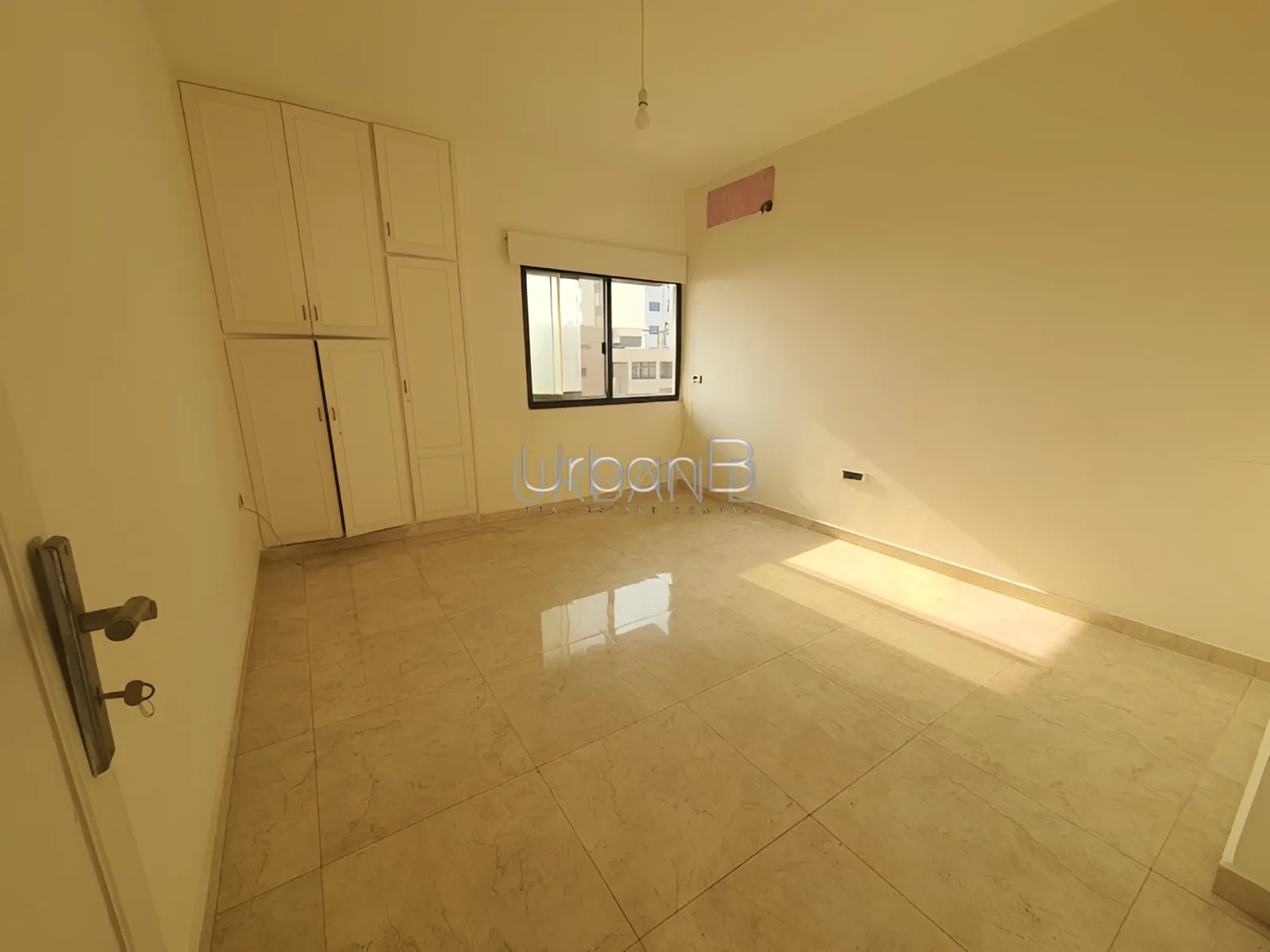 Apartment for sale in Raoucheh, Beirut, Lebanon
