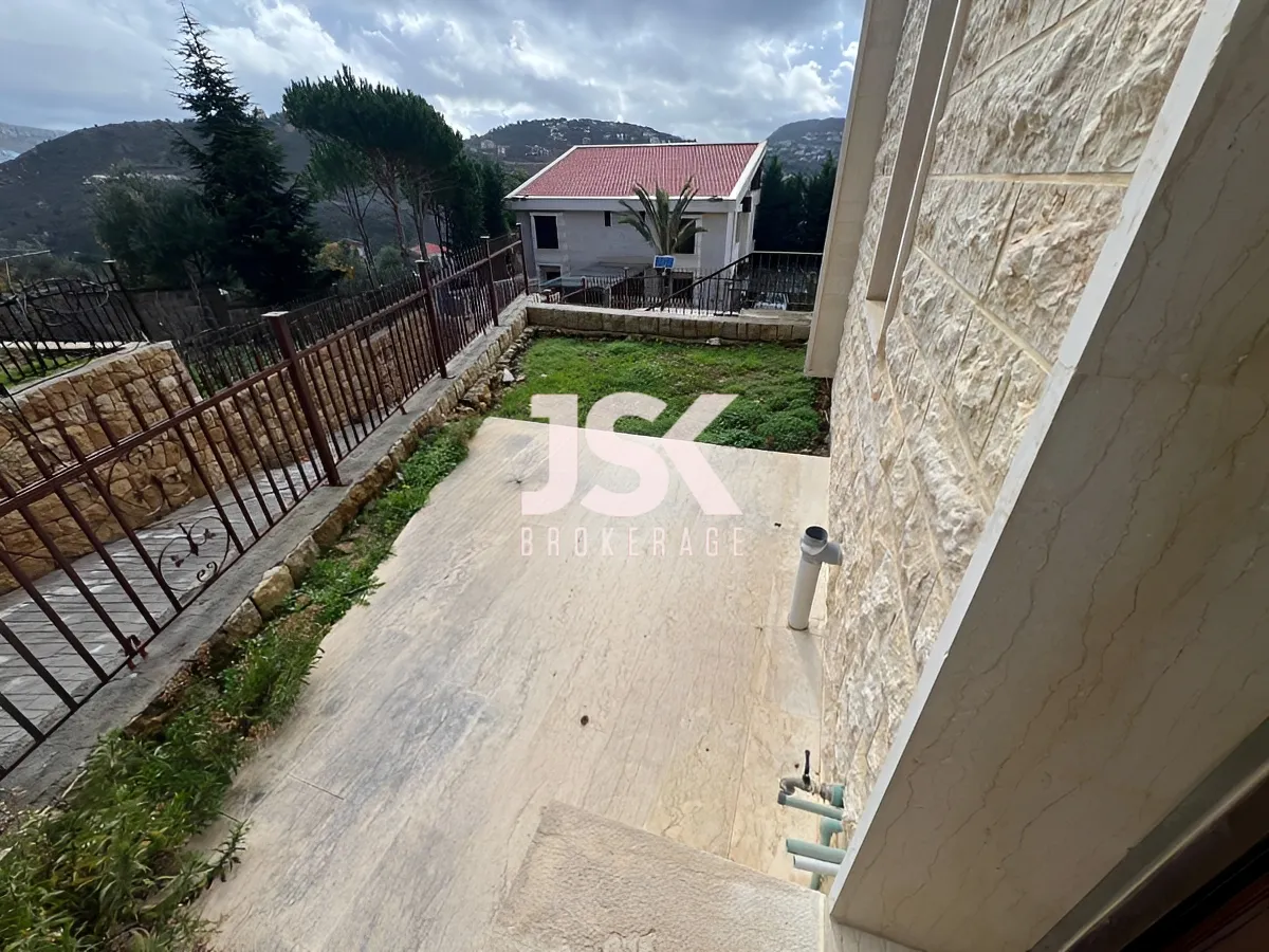 Villa for Sale in Souq El Gharb, Lebanon - 5 bed, 6 bath