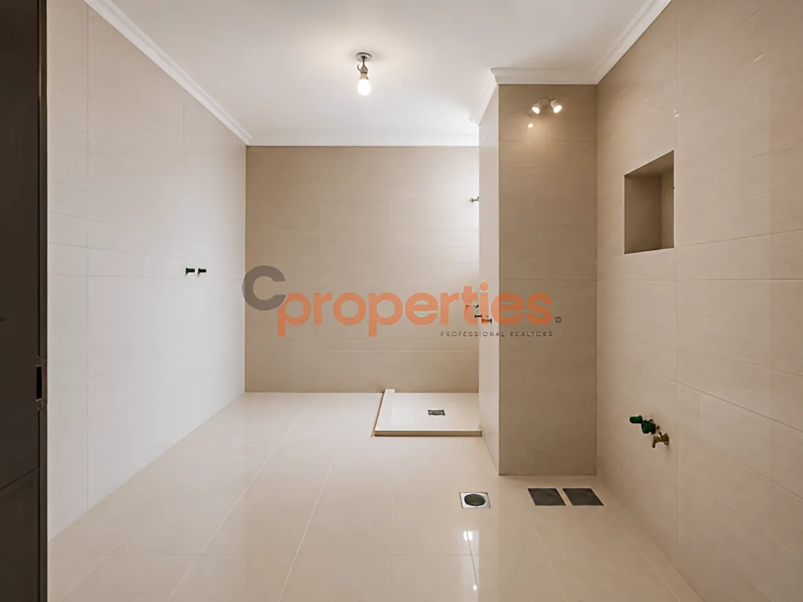Apartment for sale in Ramleh Al Bayda, Beirut, Lebanon
