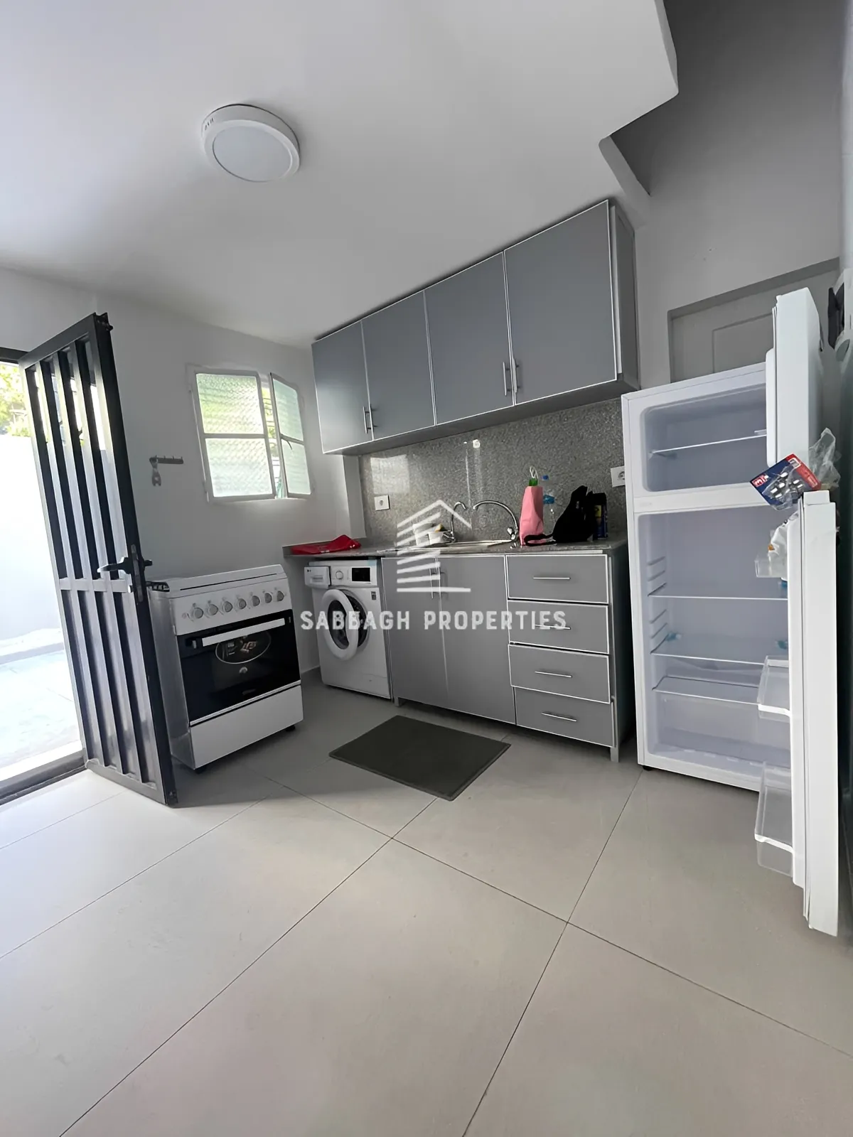 Apartment for rent in Badaro, beirut, lebanon