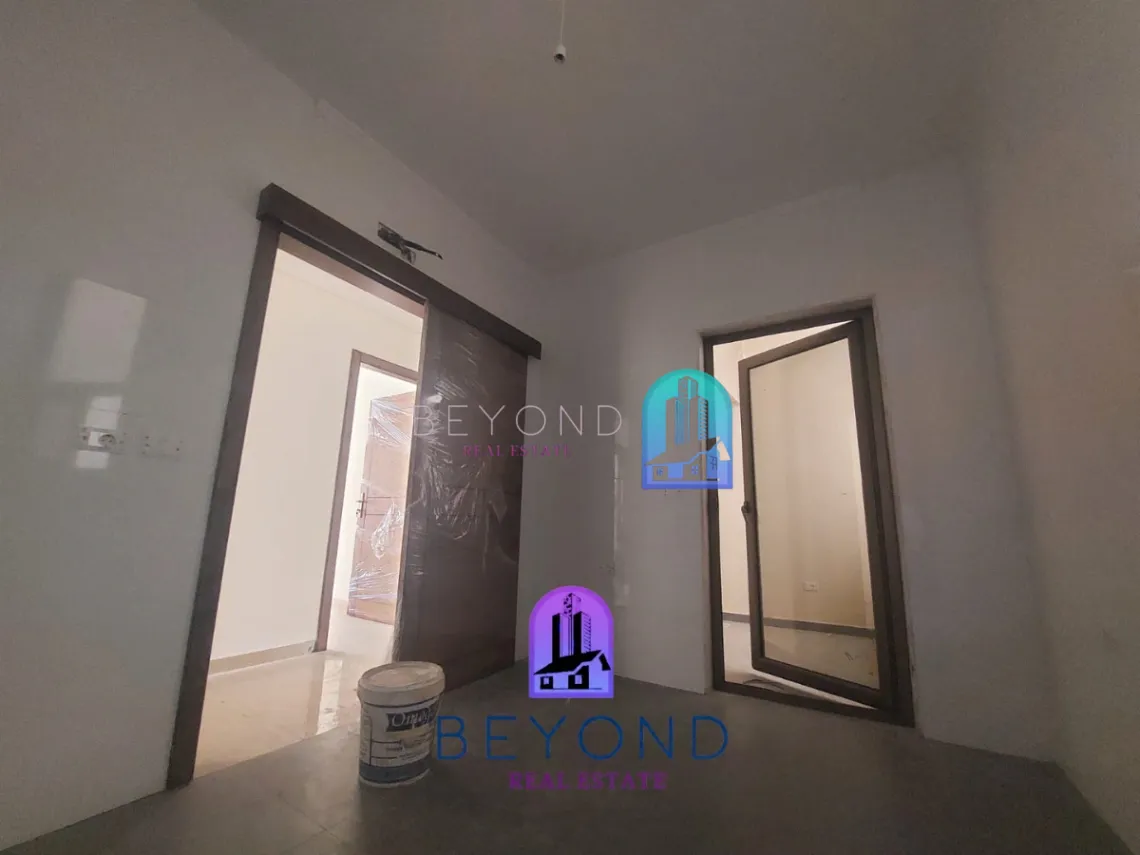Apartment for sale in Ras Al Naba'a, Beirut, Lebanon
