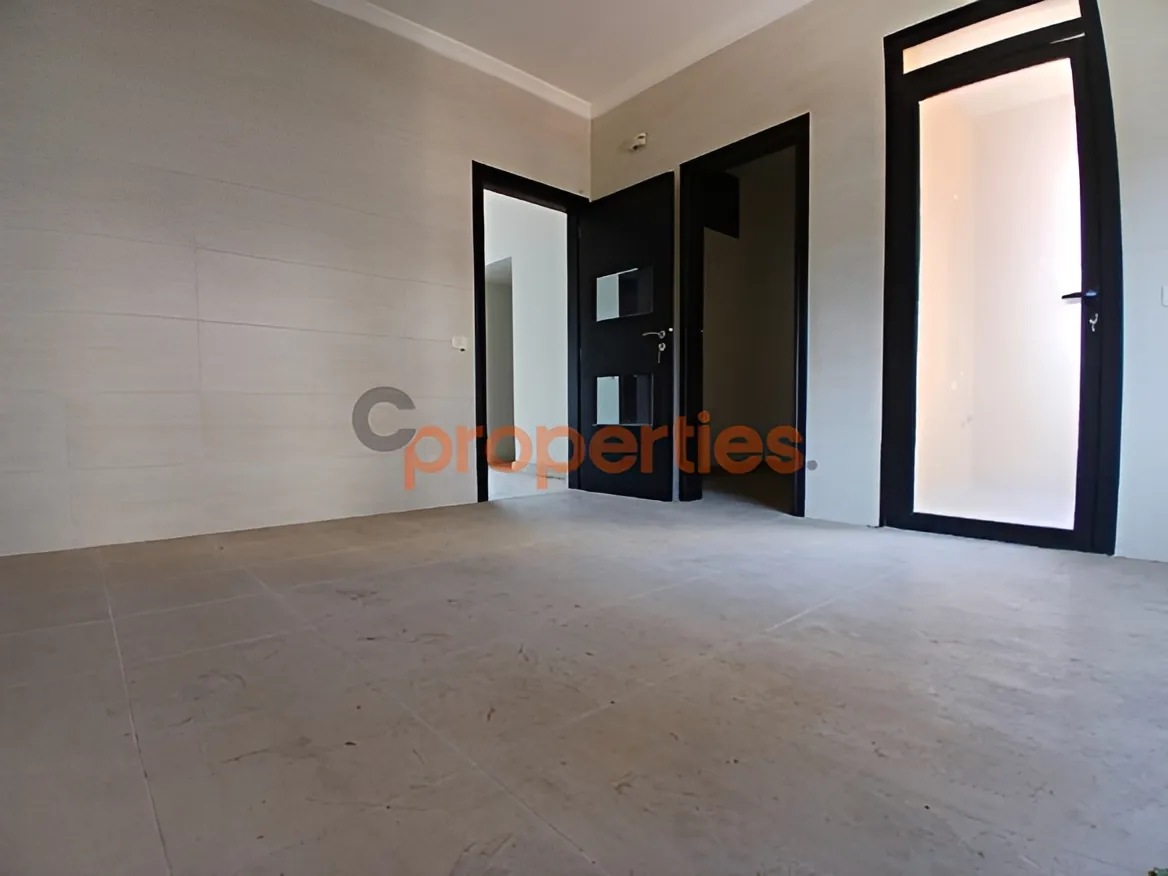 Apartment for Sale in Kfar Yassine