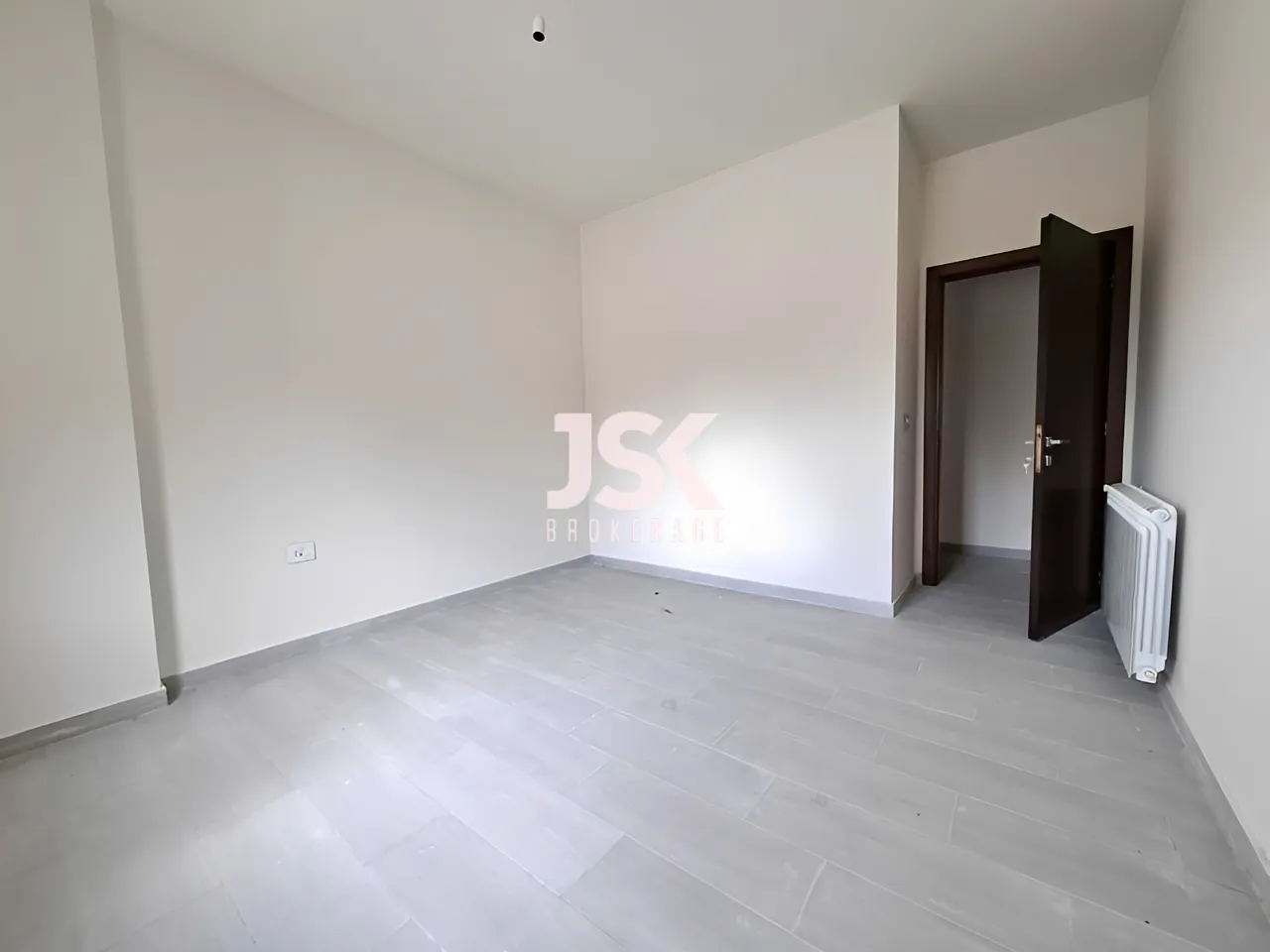 Apartment for Sale in Ajaltoun