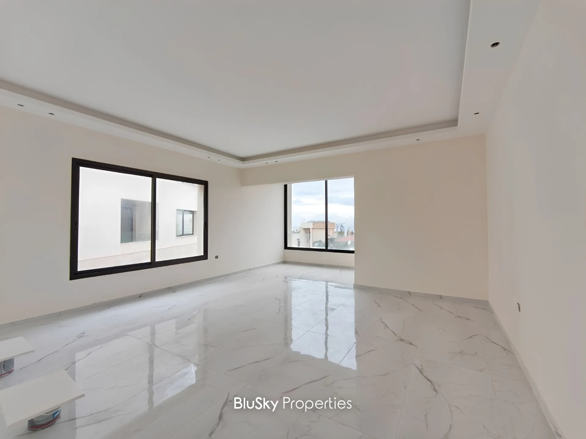 Apartment for sale in Bouar