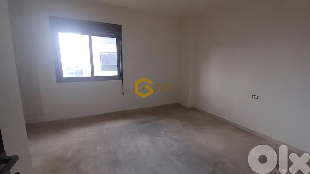 Apartment for Sale in Haret Sakher - 4 bed, 4 bath