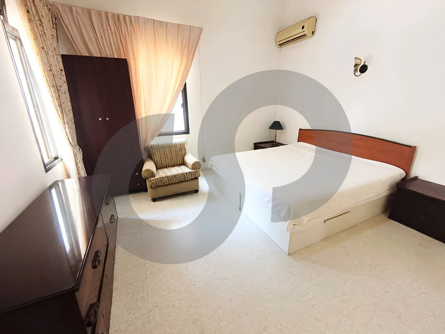 Apartment for Sale in Ain El Remmaneh - 3 bed, 4 bath