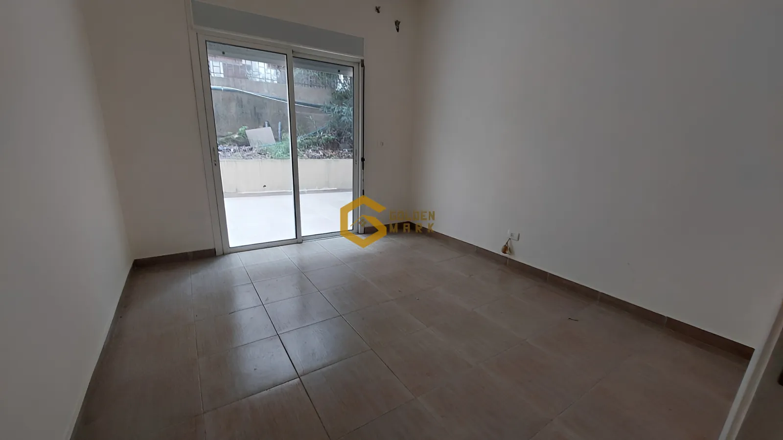 Apartment for Sale in Mazraat Yachoua