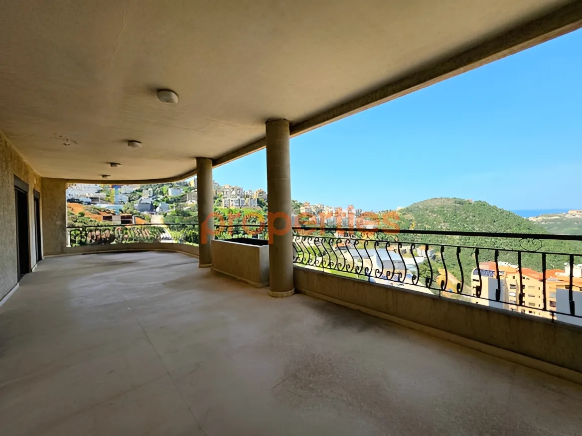 Duplex for sale in Zikrit