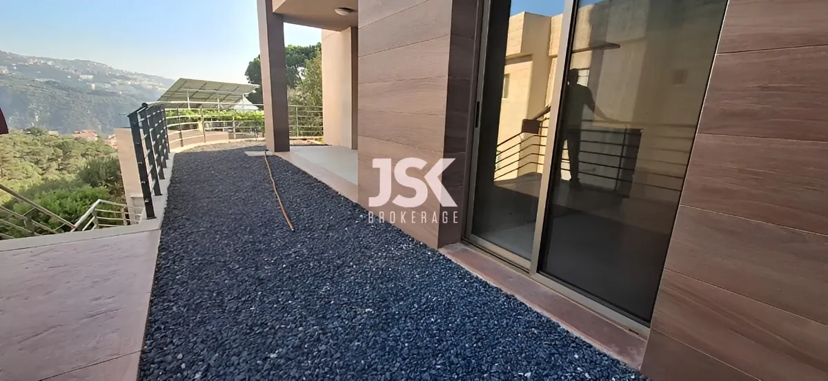 Apartment for Sale in Jeita, Lebanon - 3 bed, 2 bath