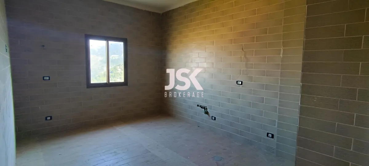 Apartment for Sale in Ghadras, Lebanon - 3 bed, 3 bath
