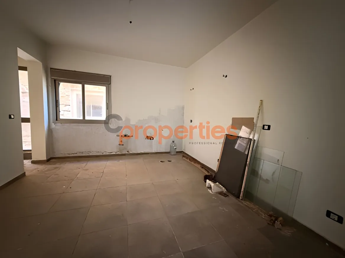 Apartment for Sale in Ballouneh