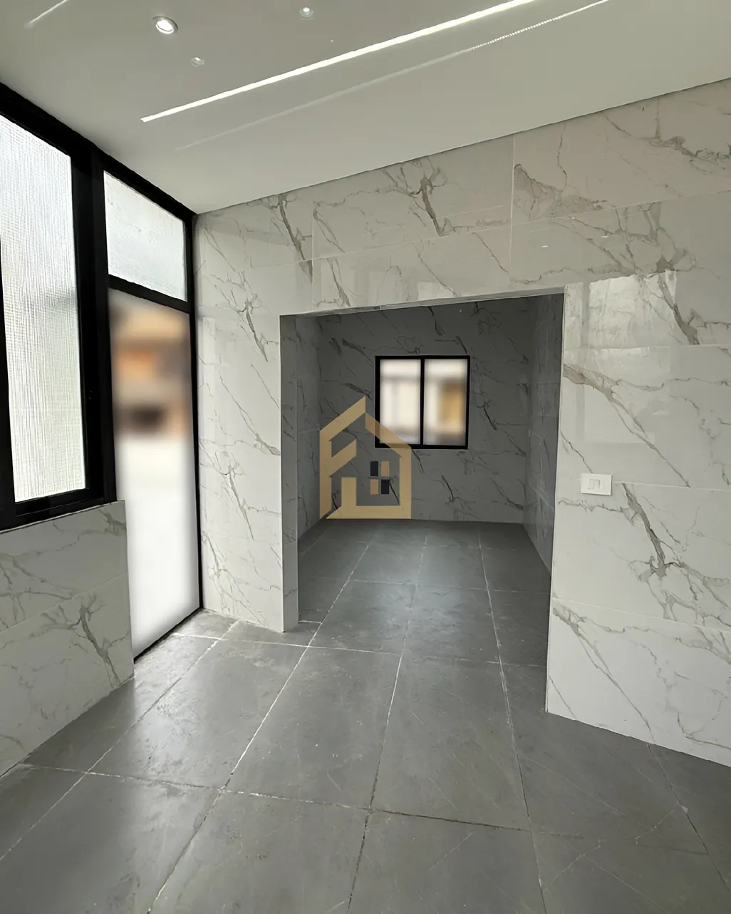 Apartment for sale in Tariq El Jdideh, Beirut, Lebanon - 3 bed, 2 bath