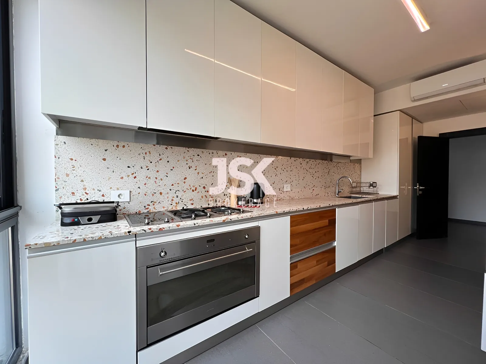 Apartment for Sale in Mar Mikhael