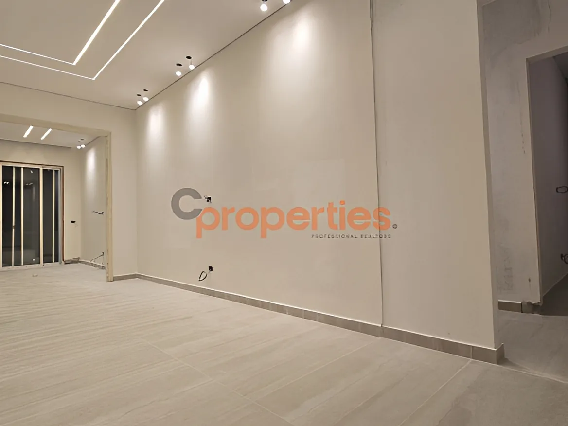 Apartment for Sale in Forn El Chebbak