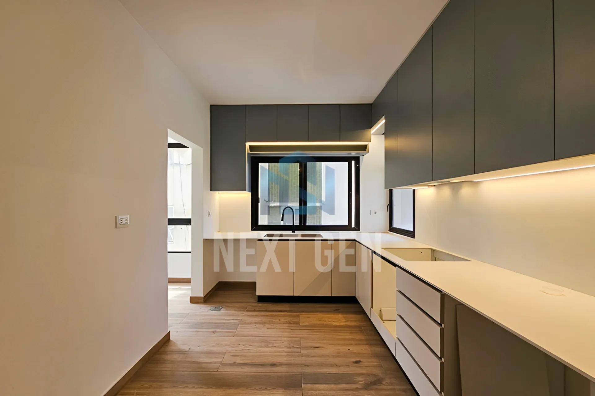 Apartment for sale in Ain Al Tineh, Bayrut, Lebanon
