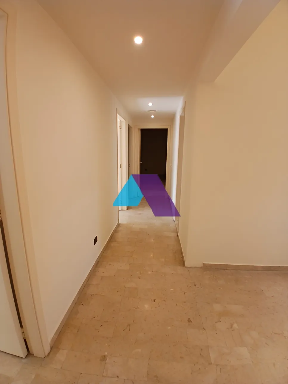 Apartment for Sale in Verdun - 4 bed, 6 bath