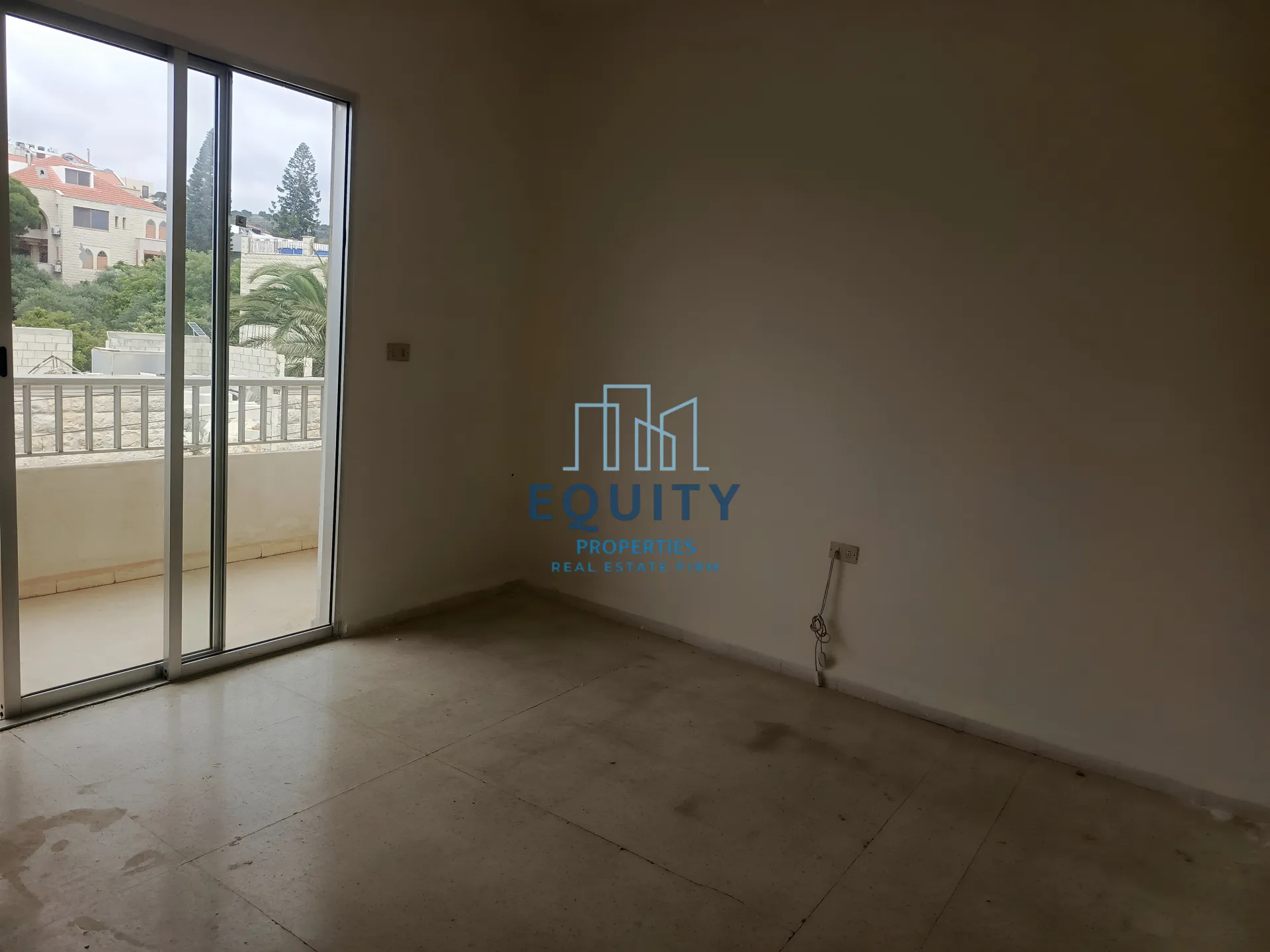 Apartment for sale in Amchit